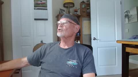 Vueuorme online show from April 28, 2026, 6:57 pm