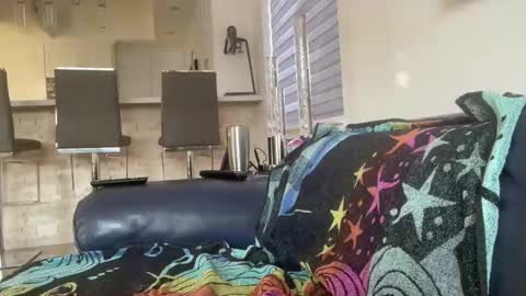 Snapshot of vw125 chatting on January 28, 2025, 9:40 pm vw125 online show from January 28, 2025, 9:40 pm