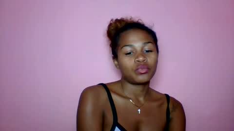 vynarahot online show from July 20, 2026, 12:40 pm