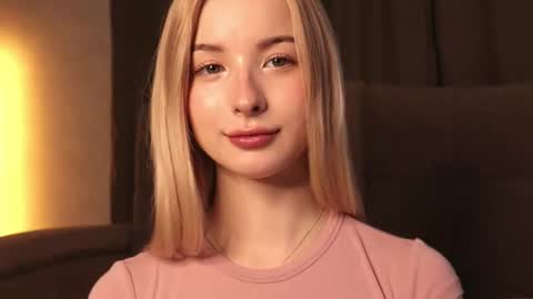 Snapshot of w1xll chatting on March 1, 2026, 5:09 am Nana online show from March 1, 2026, 5:09 am