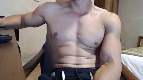 Snapshot of w_witcher chatting on February 18, 2025, 4:58 am w_witcher online show from February 18, 2025, 4:58 am