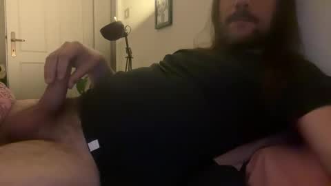 Snapshot of waiting4spring chatting on March 26, 2026, 10:37 pm waiting4spring online show from March 26, 2026, 10:37 pm