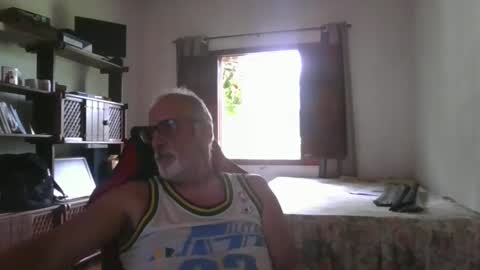 Snapshot of walmen20222 chatting on January 8, 2025, 10:15 am walmen20222 online show from January 8, 2025, 10:15 am