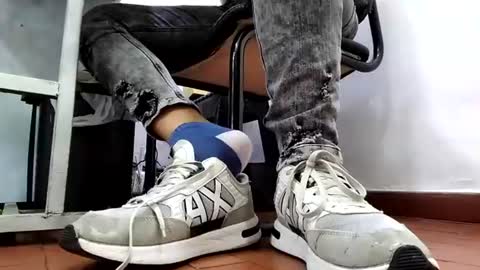 Snapshot of waltherfeet_ chatting on July 8, 2026, 6:23 pm WaltherFeet online show from July 8, 2026, 6:23 pm