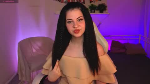 Snapshot of wander_waves chatting on October 26, 2025, 7:31 pm Wanda online show from October 26, 2025, 7:31 pm