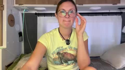 Jade  Adonis online show from June 7, 2026, 6:22 pm