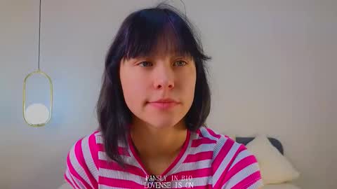 Betti online show from November 9, 2025, 10:35 am