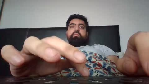 wankistani11 online show from December 9, 2024, 10:54 am