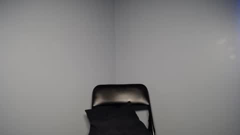 Snapshot of wannaplay1025 chatting on July 20, 2026, 12:29 pm wannaplay1025 online show from July 20, 2026, 12:29 pm