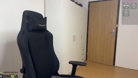 new online show from October 5, 2025, 5:39 am