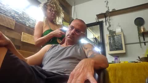 Snapshot of wantmymantofukme chatting on September 19, 2025, 1:29 am wantmymantofukme online show from September 19, 2025, 1:29 am