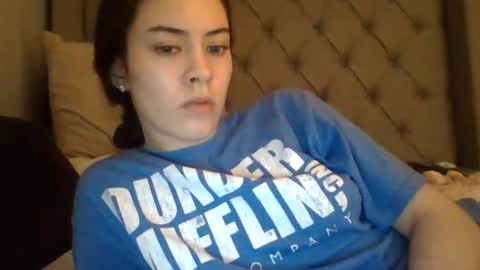 wasiancutie online show from April 16, 2026, 4:24 am