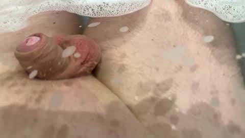 watchingmewatchingyou60 online show from April 10, 2026, 8:13 pm