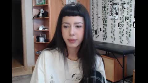 Snapshot of wavy_nights chatting on February 12, 2026, 8:20 am Mina online show from February 12, 2026, 8:20 am