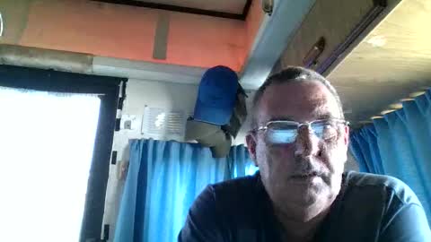 Snapshot of wazahardon2 chatting on October 27, 2025, 3:43 am wazahardon2 online show from October 27, 2025, 3:43 am