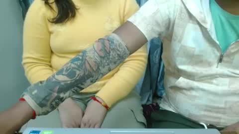 Snapshot of we_are_indian chatting on December 11, 2024, 11:41 am khushiwife kabirhubby kavyasexy gf online show from December 11, 2024, 11:41 am