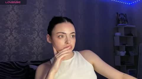 Alice online show from April 17, 2026, 6:22 pm