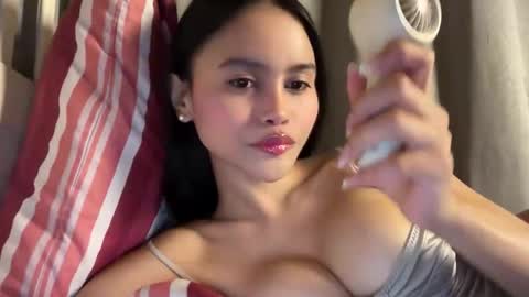 Snapshot of webcammaggie chatting on October 5, 2025, 4:27 pm Maggie online show from October 5, 2025, 4:27 pm