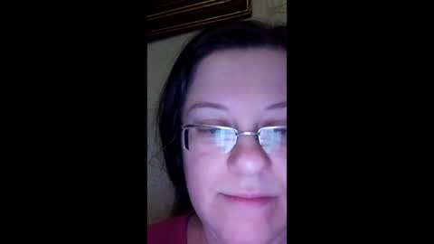 Snapshot of webgirl2 chatting on December 29, 2024, 12:41 am Marina online show from December 29, 2024, 12:41 am