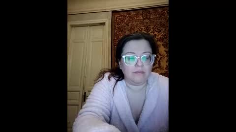 Marina online show from March 10, 2026, 9:53 pm