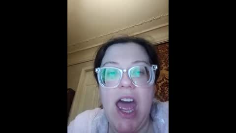 Marina online show from March 21, 2026, 7:06 pm