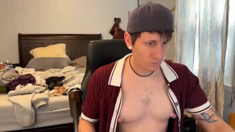 Snapshot of webslingxxxx chatting on October 9, 2025, 4:49 pm webslingxxxx online show from October 9, 2025, 4:49 pm