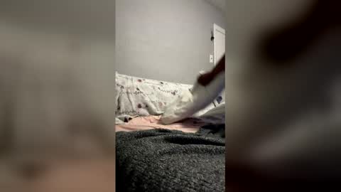 WeDaShit Come Vibe with me . online show from December 17, 2025, 1:28 pm