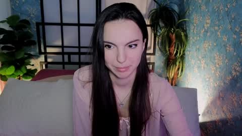 wednesday_evans online show from April 9, 2026, 5:29 am