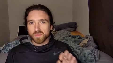 Snapshot of wellhereigo chatting on January 8, 2025, 7:24 pm Igo online show from January 8, 2025, 7:24 pm