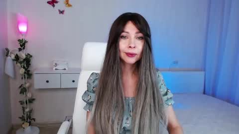 Snapshot of wendifoster chatting on December 23, 2024, 8:57 pm Wendi Foster online show from December 23, 2024, 8:57 pm