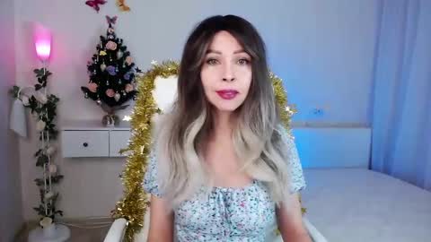 Snapshot of wendifoster chatting on December 25, 2024, 7:34 pm Wendi Foster online show from December 25, 2024, 7:34 pm