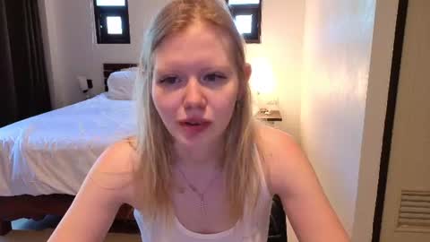 Snapshot of wendy_228 chatting on June 14, 2026, 3:19 am Wendy online show from June 14, 2026, 3:19 am