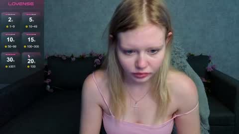 Snapshot of wendy_228 chatting on July 27, 2026, 2:29 am Wendy online show from July 27, 2026, 2:29 am
