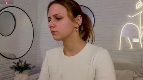 Snapshot of wendy__doll chatting on February 9, 2026, 9:19 pm Im Wendy online show from February 9, 2026, 9:19 pm