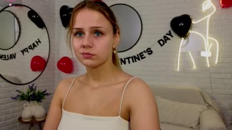 Snapshot of wendy__doll chatting on February 12, 2026, 9:21 pm Im Wendy online show from February 12, 2026, 9:21 pm