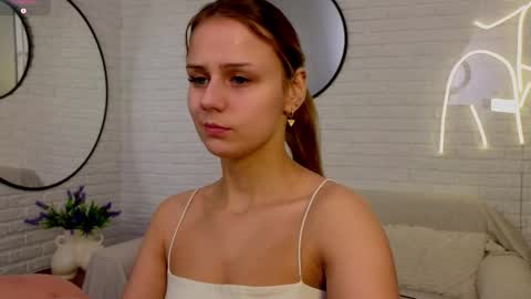 Snapshot of wendy__doll chatting on February 27, 2026, 9:26 pm Im Wendy online show from February 27, 2026, 9:26 pm