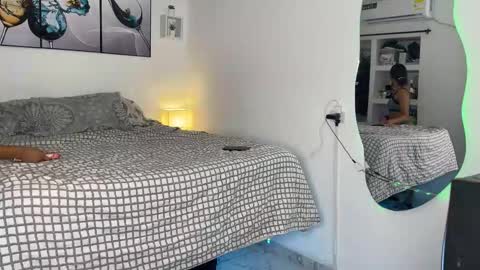 Wendy Alex online show from October 23, 2025, 10:08 pm