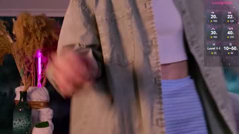 Snapshot of wendygilber chatting on October 19, 2025, 9:10 am Wendy online show from October 19, 2025, 9:10 am