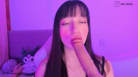 Wenstacie INDEPENDENT MODEL online show from November 2, 2025, 3:42 am