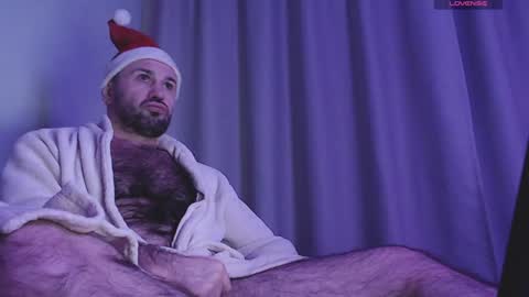 Snapshot of werewolf1988s chatting on December 25, 2024, 1:42 am werewolf1988s online show from December 25, 2024, 1:42 am