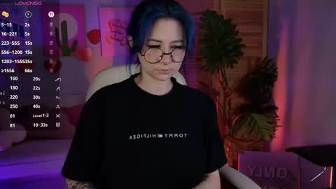 little girl who is always rightLisa online show from April 18, 2026, 1:53 am