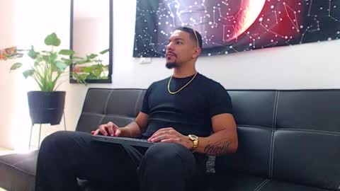 Wesley Rogger online show from December 19, 2025, 6:15 pm