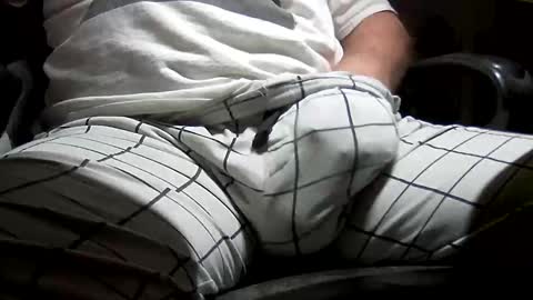 Snapshot of westvalleyguy54 chatting on March 5, 2025, 4:13 am westvalleyguy54 online show from March 5, 2025, 4:13 am