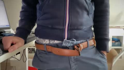 Snapshot of wet_adidasboy chatting on October 30, 2025, 8:49 am wet_adidasboy online show from October 30, 2025, 8:49 am