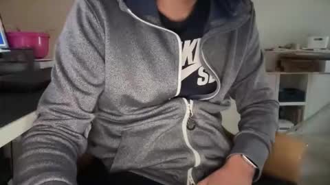 wet_adidasboy online show from December 15, 2025, 8:51 am