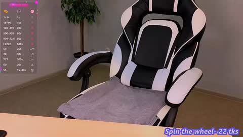 Snapshot of wet_dream__ chatting on February 3, 2025, 1:40 pm Molly online show from February 3, 2025, 1:40 pm