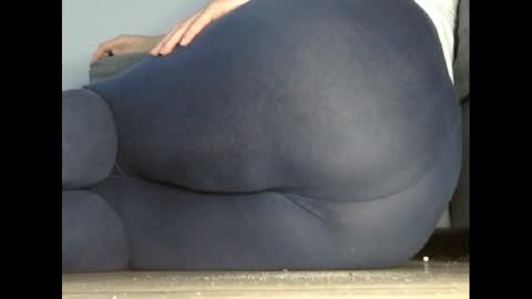 Snapshot of wet_pants2022 chatting on February 14, 2025, 6:29 pm wet_pants2022 online show from February 14, 2025, 6:29 pm