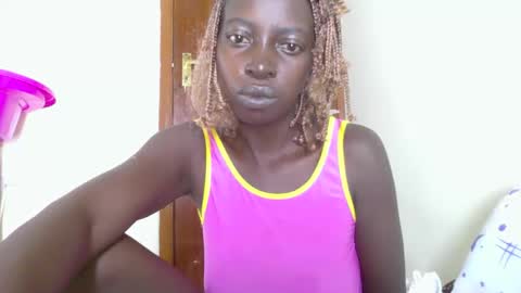 wet_pussy2025 online show from December 22, 2025, 12:18 am