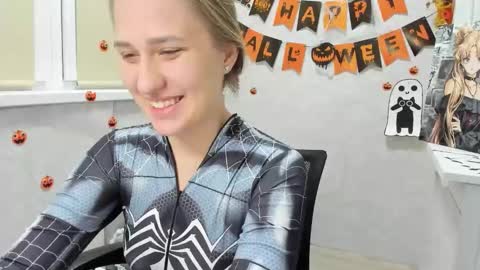 Snapshot of wetcrybaby chatting on October 26, 2025, 11:53 pm Sonya online show from October 26, 2025, 11:53 pm