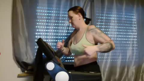 Snapshot of wetgerman2 chatting on January 21, 2025, 11:13 am Wetgerman online show from January 21, 2025, 11:13 am